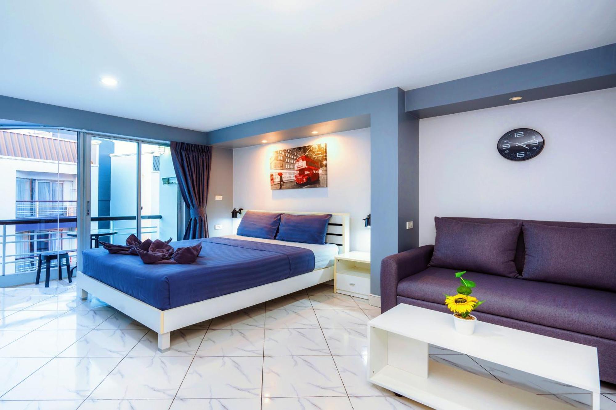 Апартаменты Hua Hin First - Happy Rent Экстерьер фото
